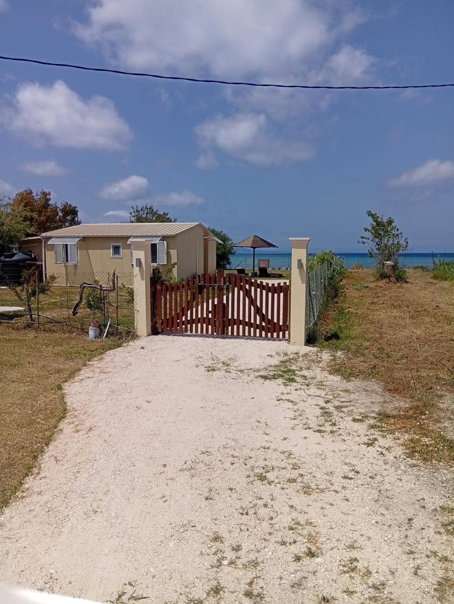 בית נופש Vasilikis Sea House *